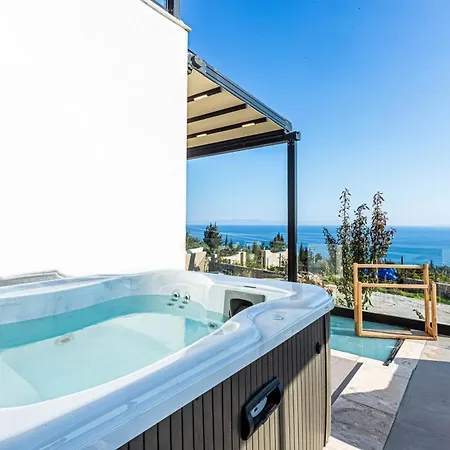 Villa Monkey Luxury Villa, Dhermi - Sea View, Jacuzzi, Free Parking And *