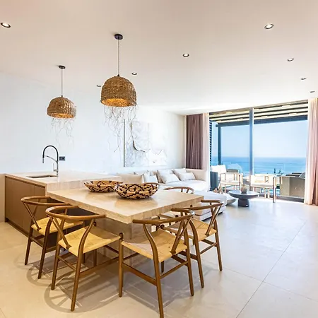 Monkey Luxury Villa, Dhermi - Sea View, Jacuzzi, Free Parking And Villa *