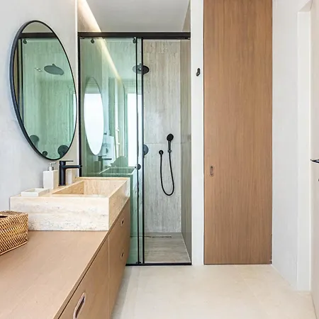 Monkey Luxury Villa, Dhermi - Sea View, Jacuzzi, Free Parking And *