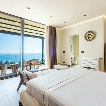 Monkey Luxury Villa, Dhermi - Sea View, Jacuzzi, Free Parking And Villa