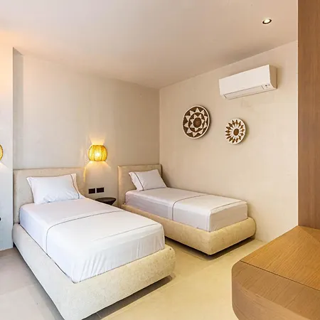 Monkey Luxury Villa, Dhermi - Sea View, Jacuzzi, Free Parking And
